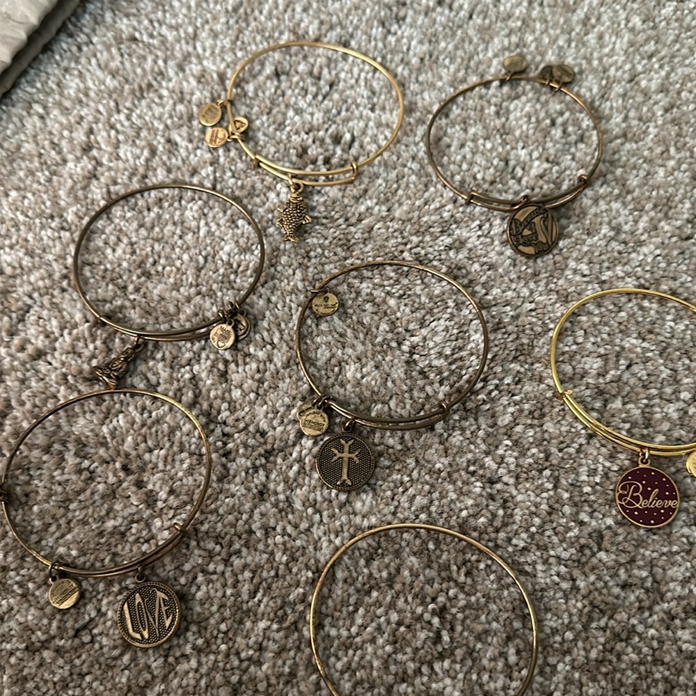 Alex and Ani - Picture 4 of 5
